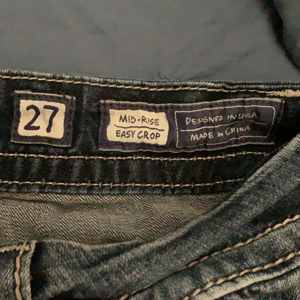 Miss Me Capris - Picture 3 of 4